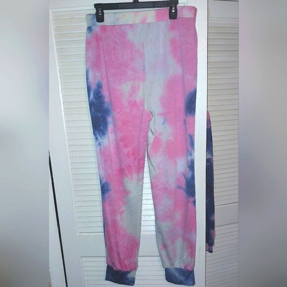 Super cute tie-dyed 2pc crop sweats suit set - Picture 11 of 12